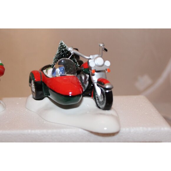 Dept 56 Snow Village - A Harley Davidson Christmas - Picture 3 of 5